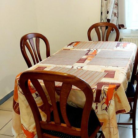Belle Chambre Dans Un Quartier Calme Brüsszel Kültér fotó